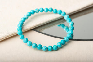 Faceted Turquoise Magnesite Bracelet
